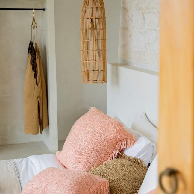 Rippvalgusti Bazar Bizar rotangist L