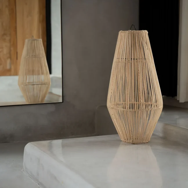 Rippvalgusti Bazar Bizar Afrodisiac rotang M