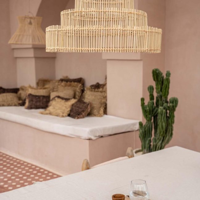 Rippvalgusti Bazar Bizar rotang M