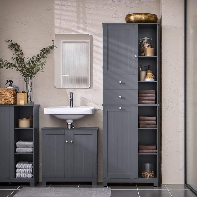 Kappriiul 60 x 38 x 170 cm hall