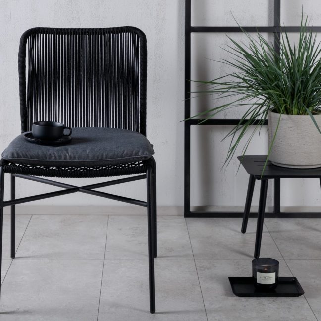 Mustad aiatoolid Julian 4tk 67x53x88 cm