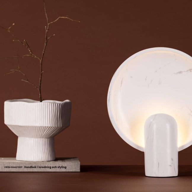 Lauavalgusti Angers Helehall