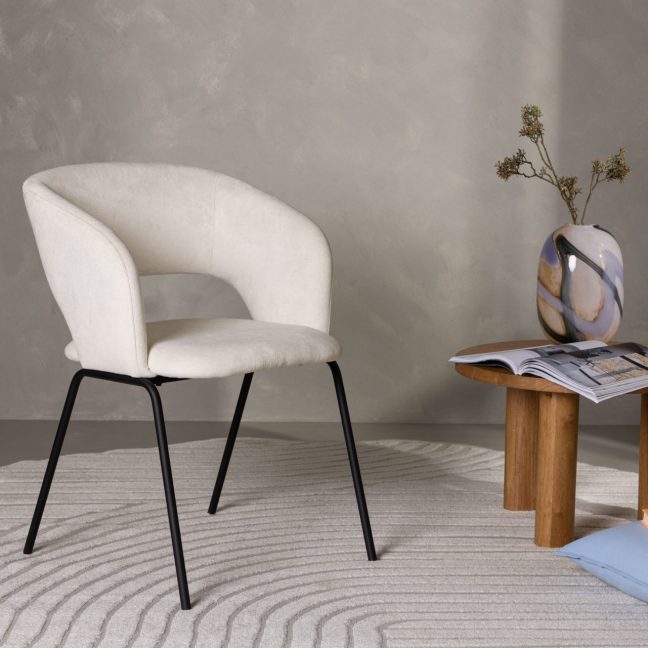 Söögilaua toolid 2tk Day 66x86 Valge