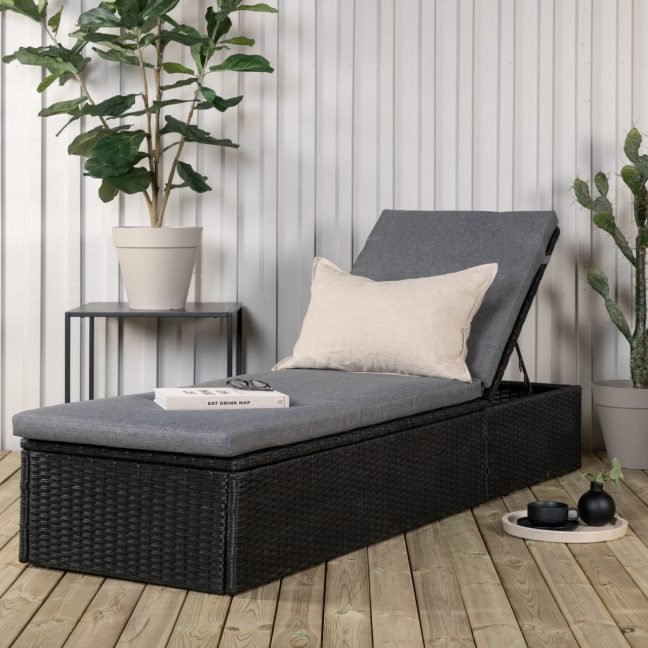 Lamamistool aeda Quad 605x198 Must