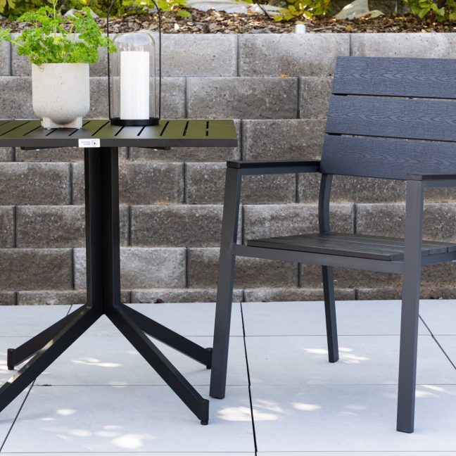 Metallist aiatoolid Levels 60x58x90 Must