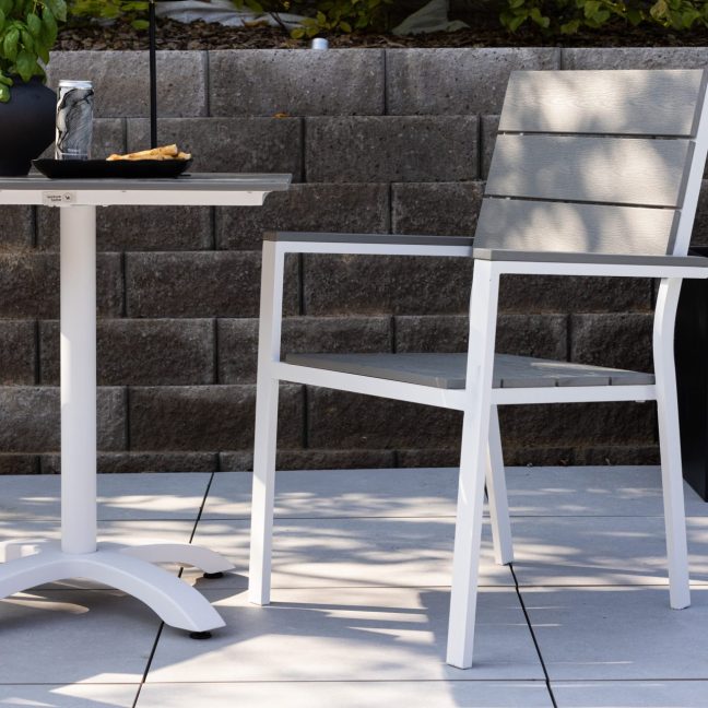 Metallist aiatoolid Levels 60x58x90 Hall