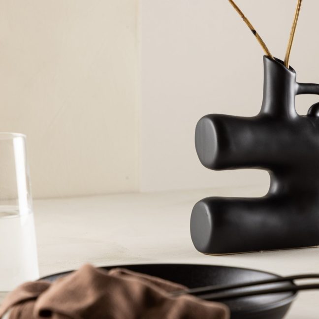 Vaas Dity 18x7x19 cm Must