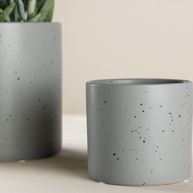 Lillepott Sane 11x11x10 cm Tume Hall