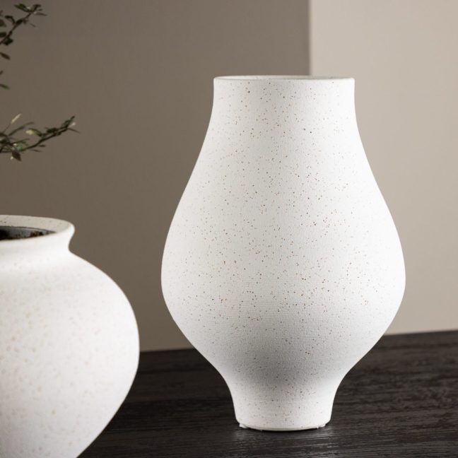Vaas Rellis 10x24x14 cm Valge