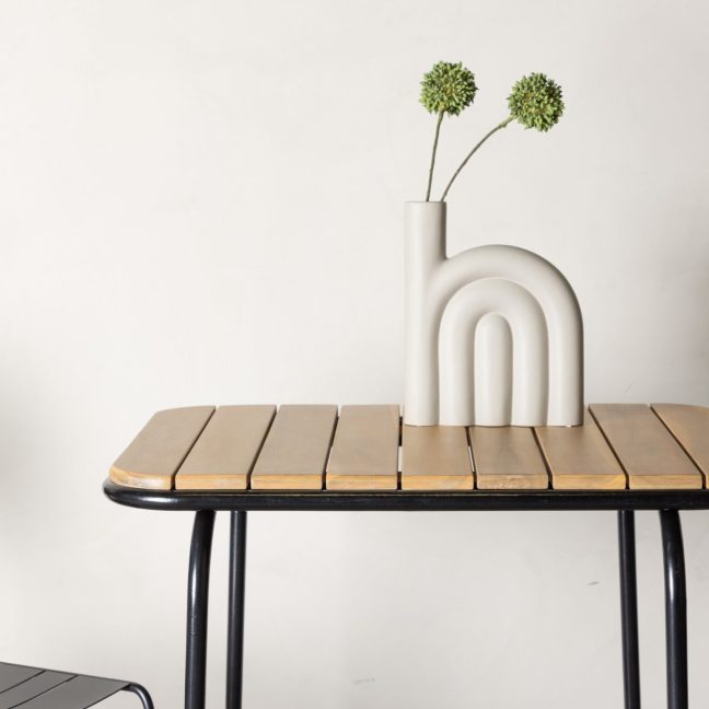 Metallist aialaud Holmbeck 88x70x74 Must