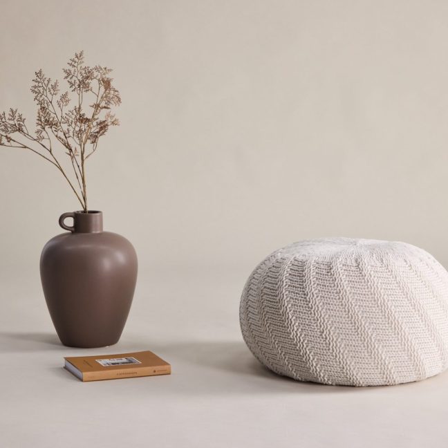 Punutud tumba Ted 45 cm Kreemjas