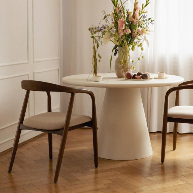 Ümar söögilaud ADEL 120x120x76 kreemjas